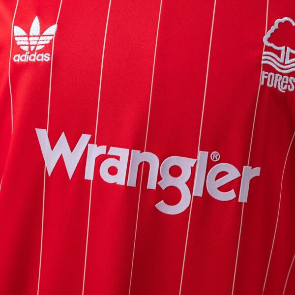 1982-84 NOTTINGHAM FOREST HOME