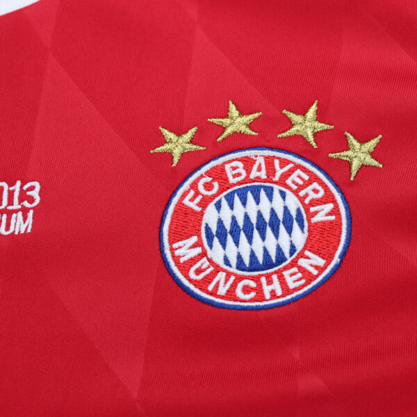 2013-14 BAYERN MUNICH HOME KIDS KIT