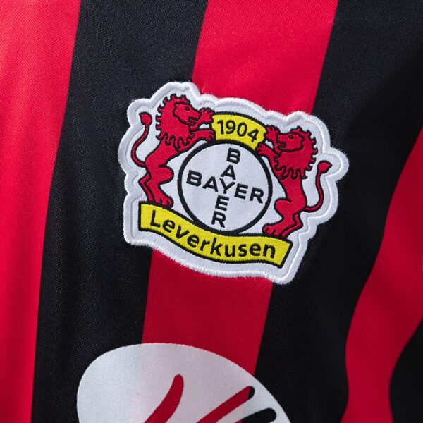 2001-02 LEVERKUSEN HOME