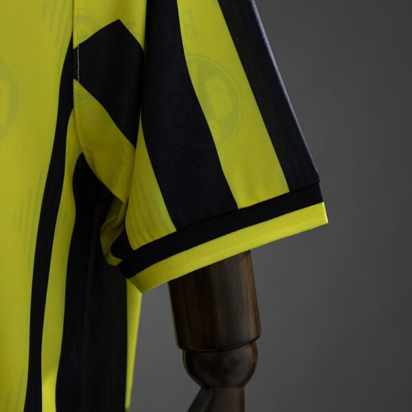 1996-97 BORUSSIA DORTMUND HOME