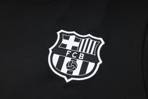 24-25 BARCELONA TRAINING KIT