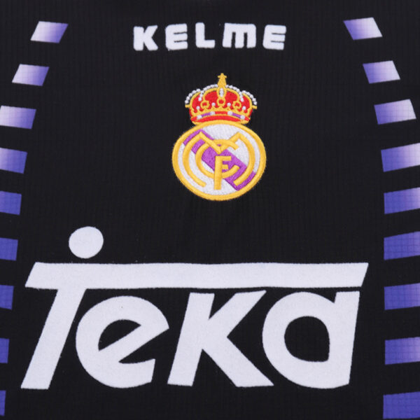 1997-98 REAL MADRID AWAY KIDS KIT