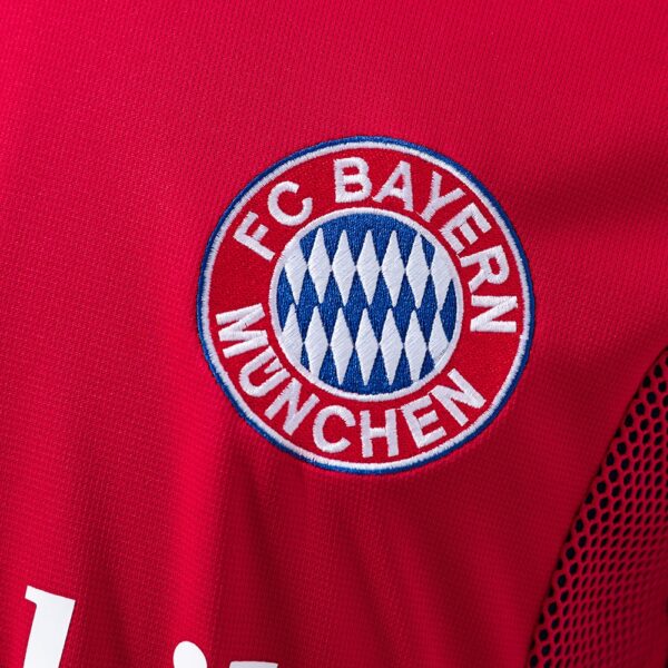 2002-03 BAYERN MUNICH HOME