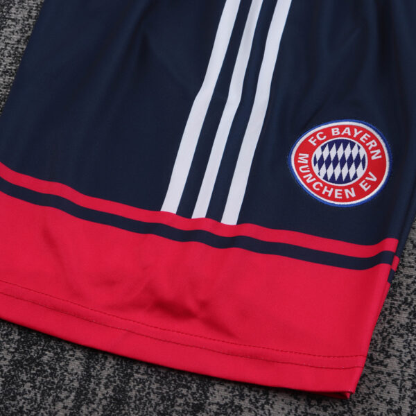 1997-98 BAYERN MUNICH HOME KIDS KIT
