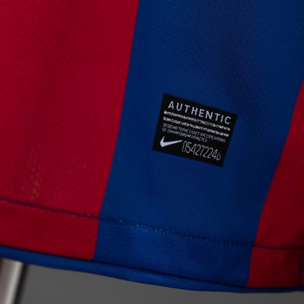03474f3e40.jpg 2010-11 BARCELONA HOME
