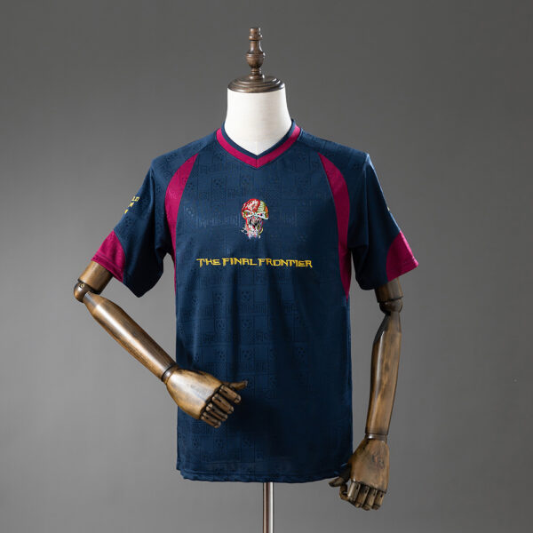 2010 WEST HAM UNITED HOME (IRON LADY)