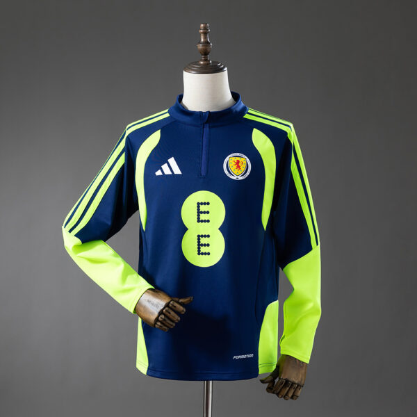 2026 SCOTLAND TRAINING TOP NAVY BLUE & FLUORESCENT GREEN