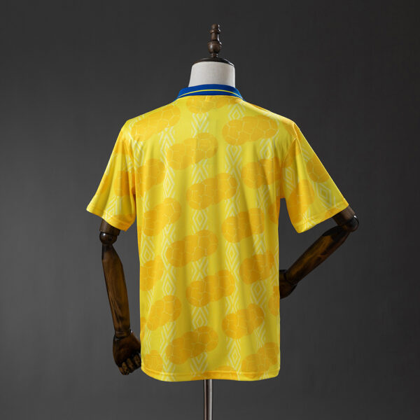 1994 COLOMBIA HOME