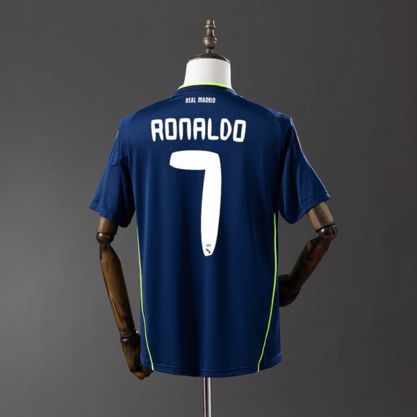 2010-11 REAL MADRID AWAY