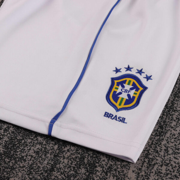 2002 BRAZIL AWAY KIDS KIT