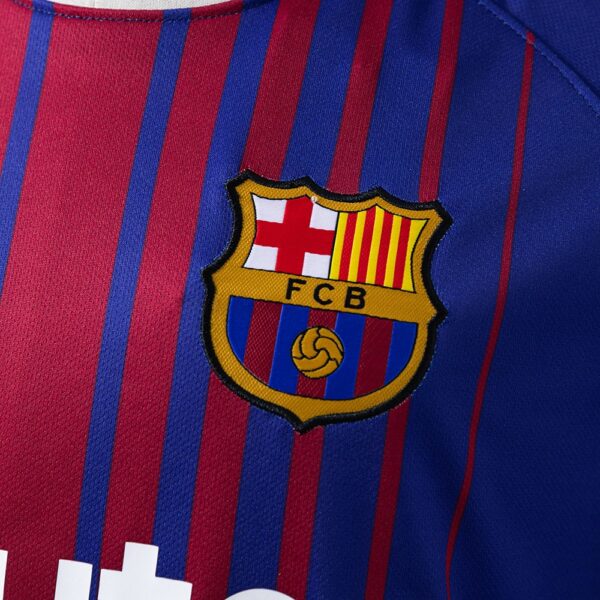 09e558dd44.jpg 2017-18 BARCELONA HOME