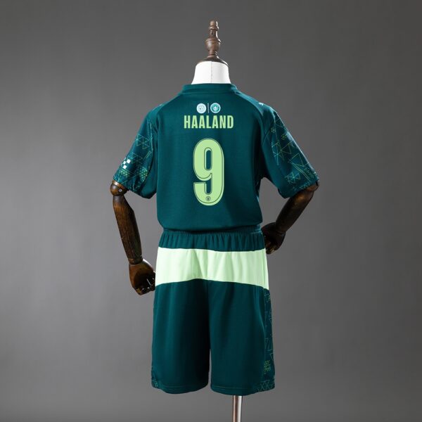 2025-26 MANCHESTER CITY FOURTH AWAY MEN AND KIDS KIT