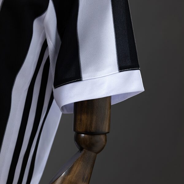 2017-18 JUVENTUS HOME