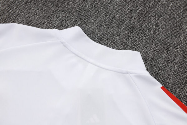 2025-26 BAYERN MUNICH TRACKSUITS TRAINING SUIT