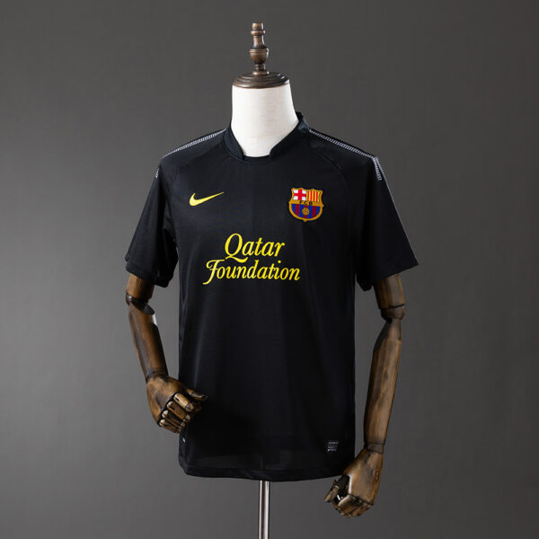 2011-12 BARCELONA AWAY