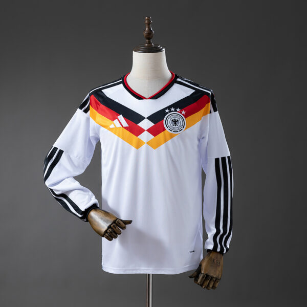 0fcf0e3174.jpg 2026 GERMANY WORLD CUP HOME LONG SLEEVES (FAN VERSION)