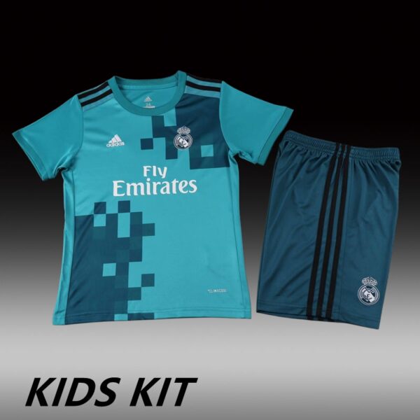 116b63d81c.jpg 2017-18 REAL MADRID THIRD AWAY KIDS KIT