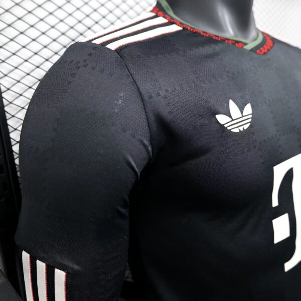 2025-26 BAYERN MUNICH THIRD AWAY LONG SLEEVE PLAYER VERSION