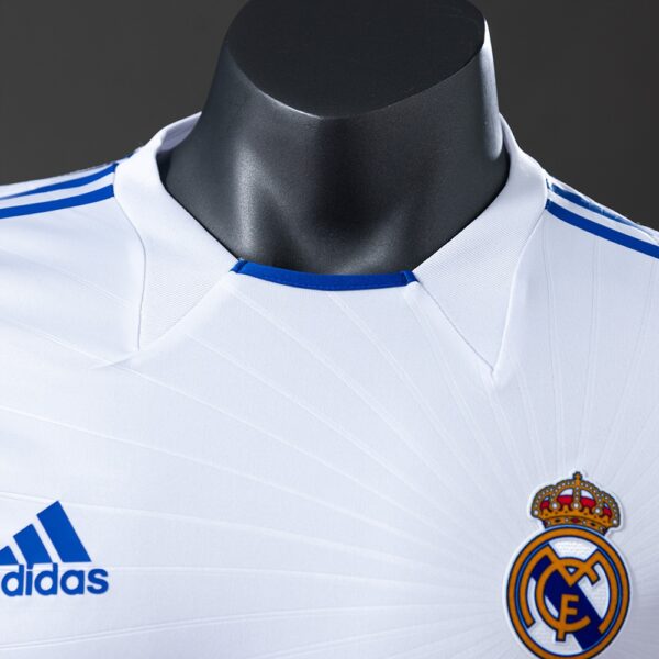 2010-11 REAL MADRID HOME LONG SLEEVE (PLAYER VERSION)