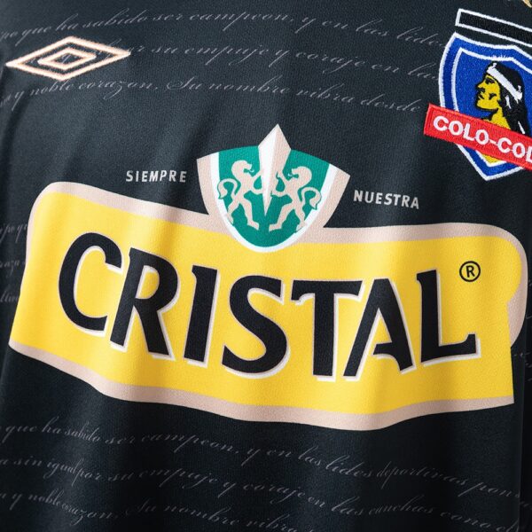 2011 COLO COLO AWAY