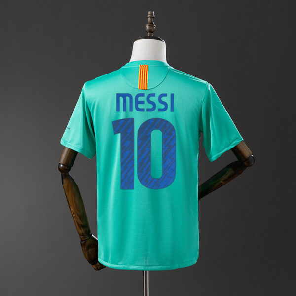1480ff4d76.jpg 2010-11 BARCELONA AWAY