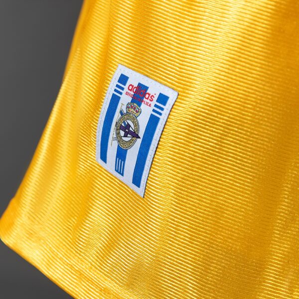 2000-01 DEPORTIVO LA CORUNA AWAY