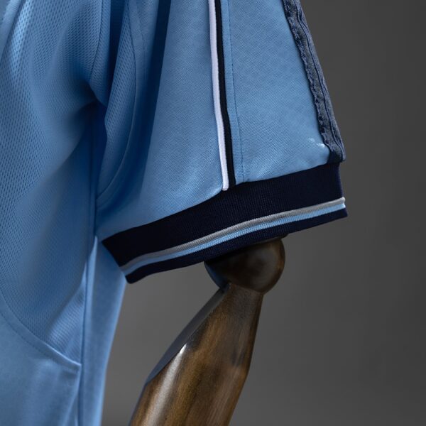 1999-00 CELTA VIGO HOME