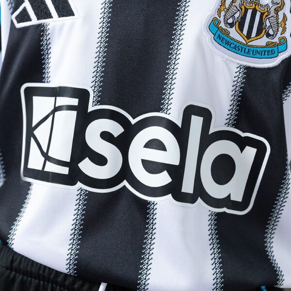 2025-26 NEWCASTLE HOME MEN AND KIDS KIT