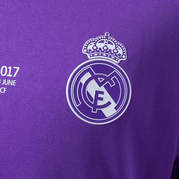 2016-17 REAL MADRID AWAY