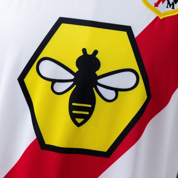 2001-02 RAYO VALLECANO HOME