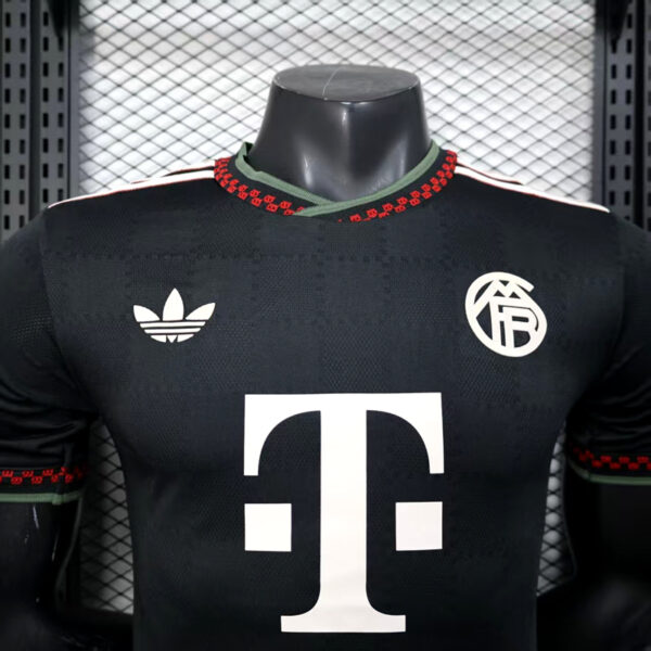 2025-26 BAYERN MUNICH THIRD AWAY PLAYER VERSION