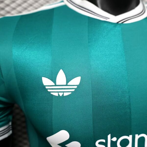 2025-26 LIVERPOOL THIRD AWAY PLAYER VERSION