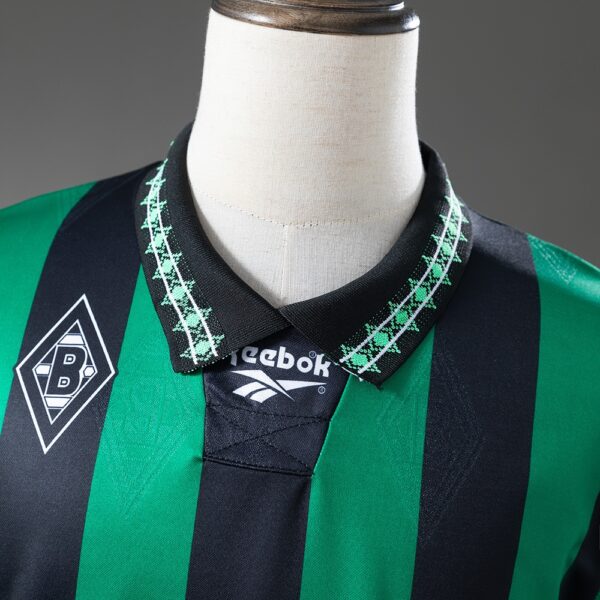 1995-96 BORUSSIA MONCHENGLADBACH AWAY