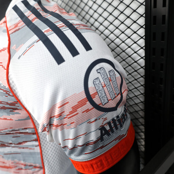 2025-26 BAYERN MUNICH AWAY PLAYER VERSION