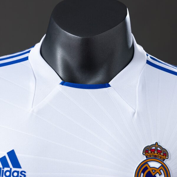 2010-11 REAL MADRID HOME (PLAYER VERSION)