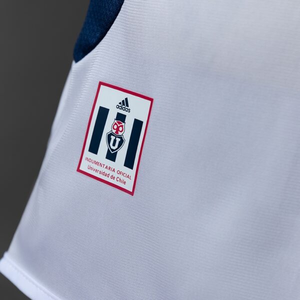 2003 UNIVERSIDAD DE CHILE AWAY