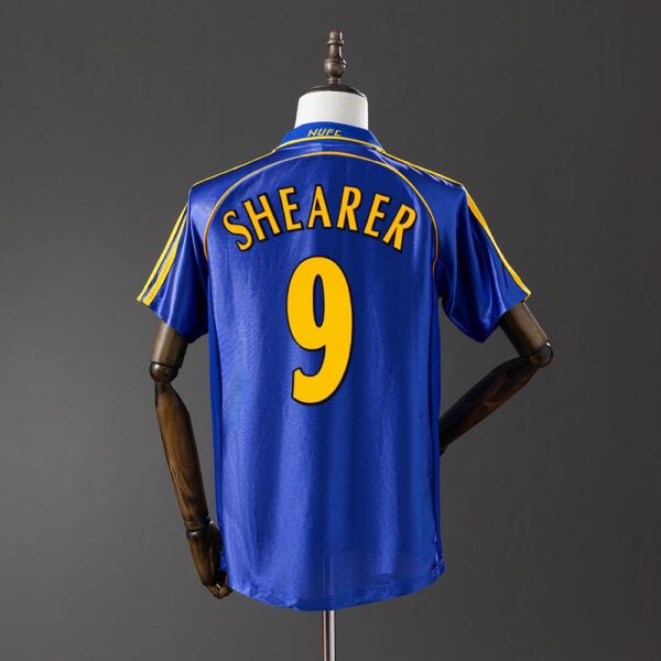 1998-99 NEWCASTLE AWAY