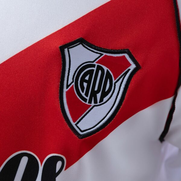 2000-01 RIVER PLATE HOME