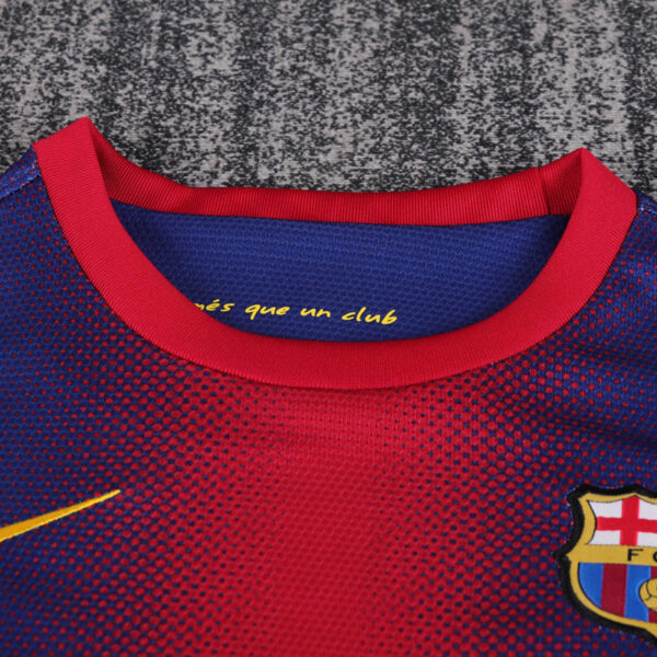 2941284188.jpg 2012-13 BARCELONA HOME KIDS KIT