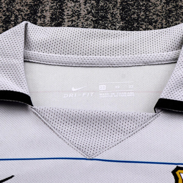 2003-04 BARCELONA AWAY KIDS KIT