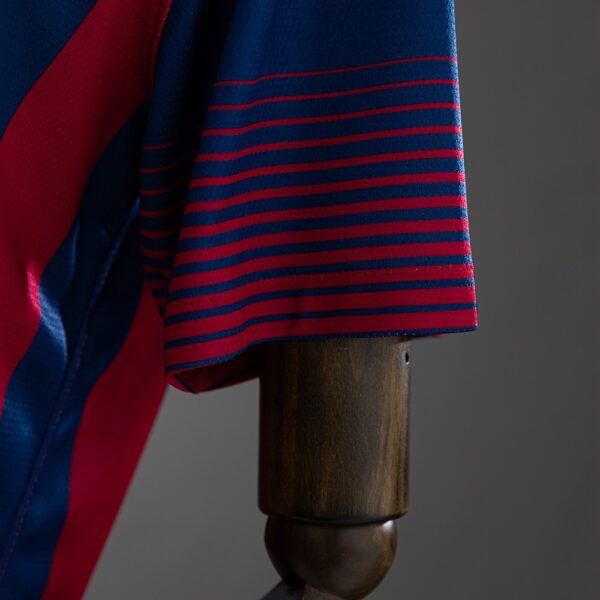 2ba7af2241.jpg 2013-14 BARCELONA HOME