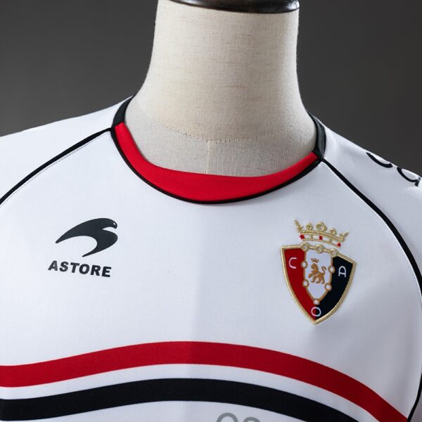 2010-11 OSASUNA AWAY