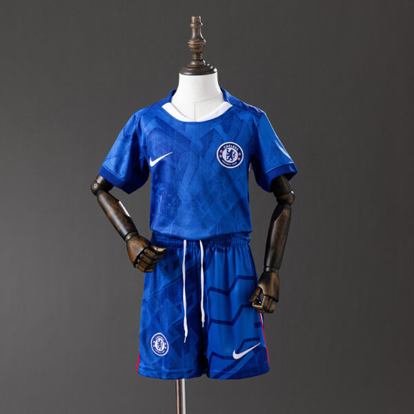 2025-26 CHELSEA HOME MEN AND KIDS KIT