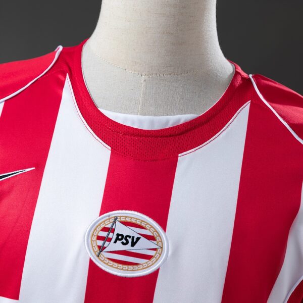 2004-05 PSV EINDHOVEN HOME