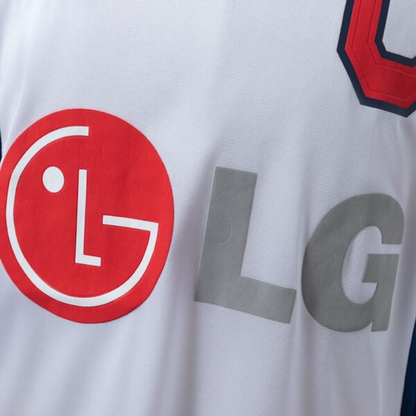 2003 UNIVERSIDAD DE CHILE AWAY