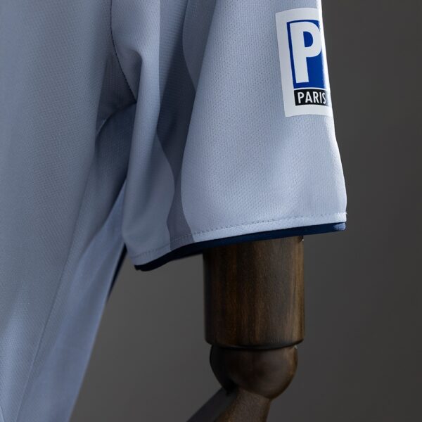 2001-02 PSG AWAY