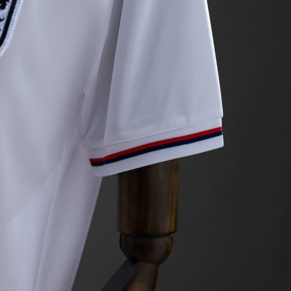1982 ENGLAND HOME