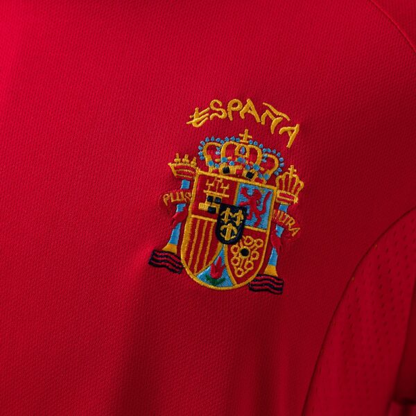2002 SPAIN HOME