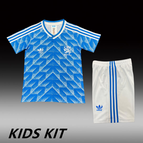 34a03aa33c-1.jpg 1988 NETHERLANDS AWAY KIDS KIT