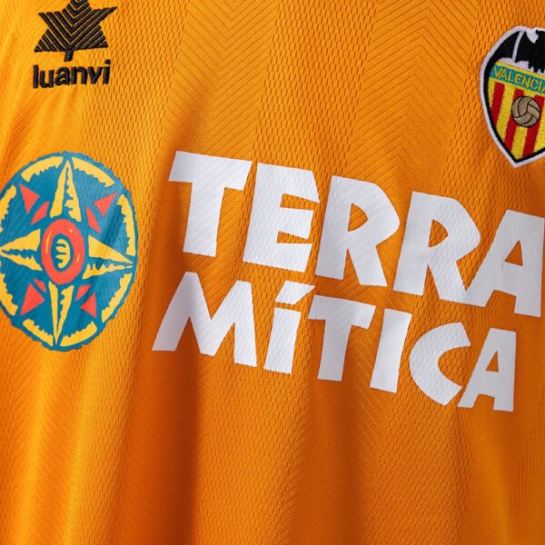 1999-00 VALENCIA AWAY